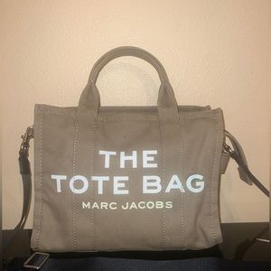 The tote bag by marc jacobs